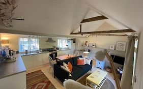 Mustard Pot Cottage